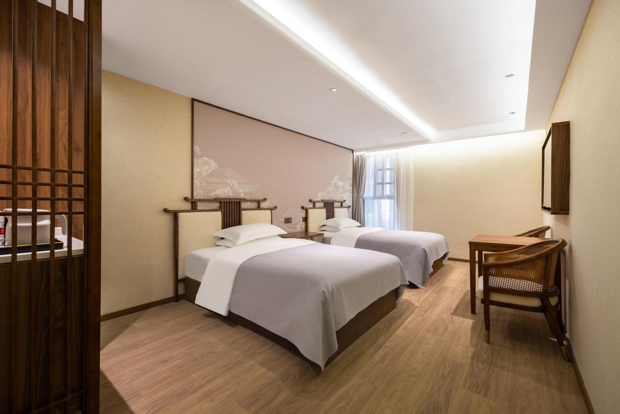 Honglu Garden Hotel Xi'An Bell And Drum Tower Huimin Street Store Exterior photo