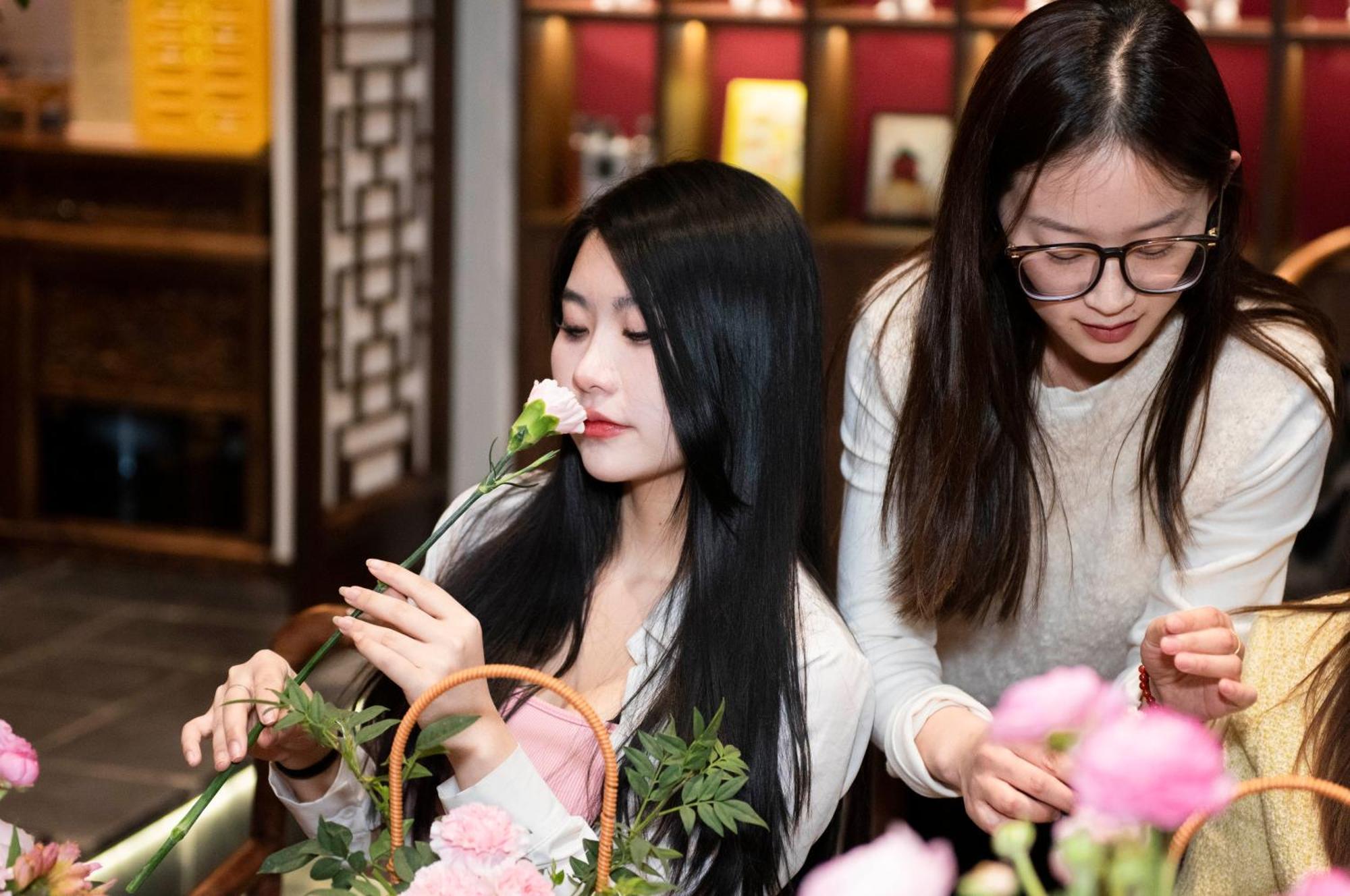 Honglu Garden Hotel Xi'An Bell And Drum Tower Huimin Street Store Exterior photo